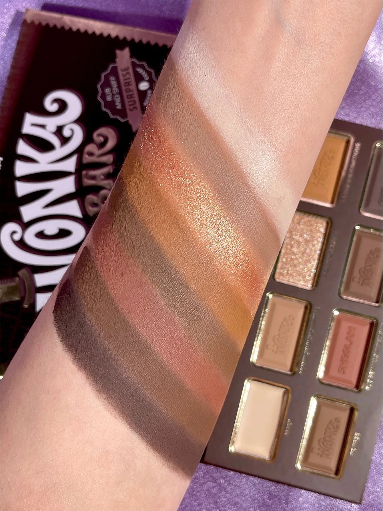 Paleta de Sombras Willy Wonka Wonka Bar Eyeshadow Palette - Sheglam