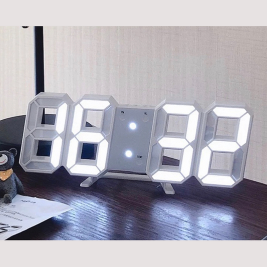 Reloj Digital LED De Plástico 3D Con Cable De Datos USB