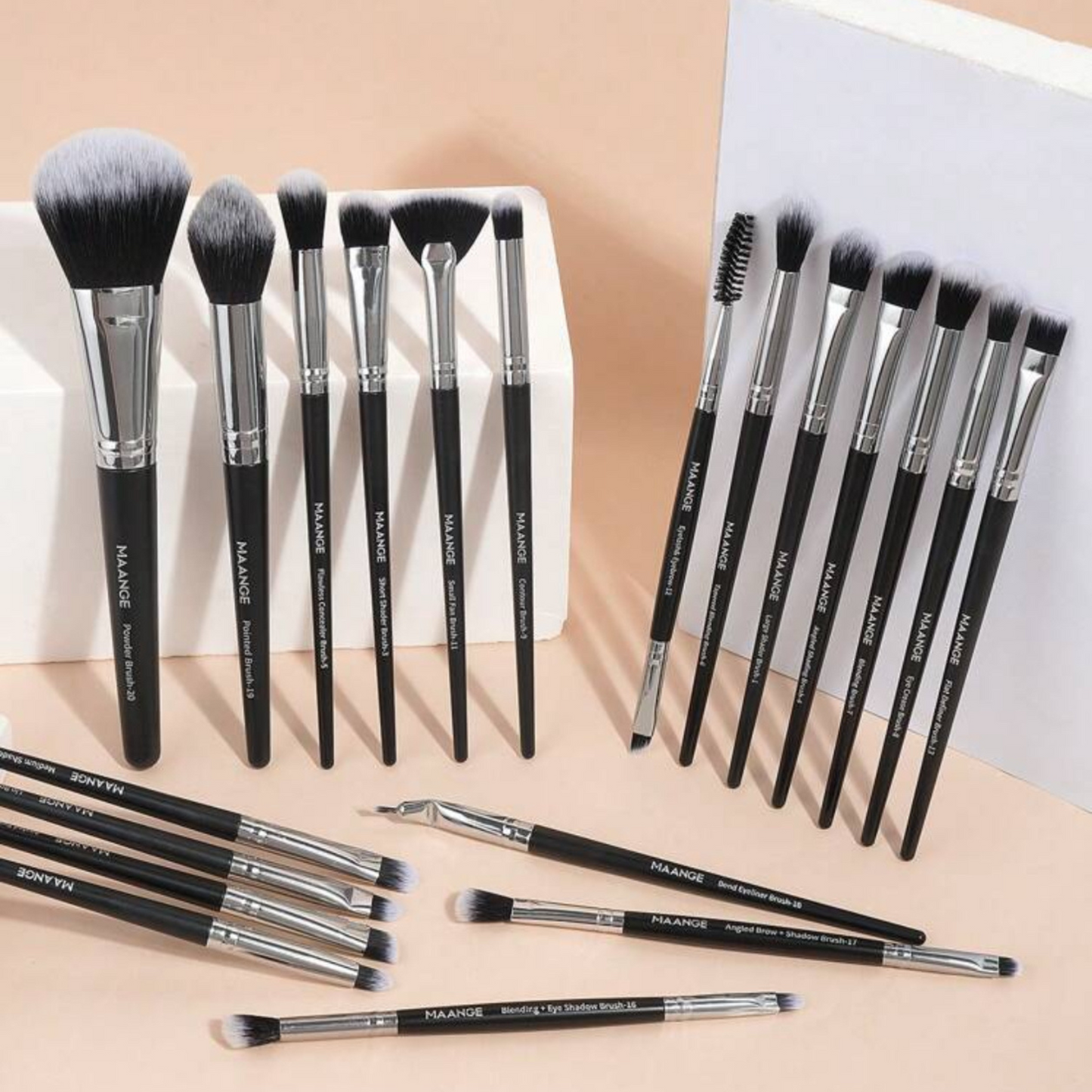 Maange - SET de Brochas de Maquillaje  (20 Piezas)