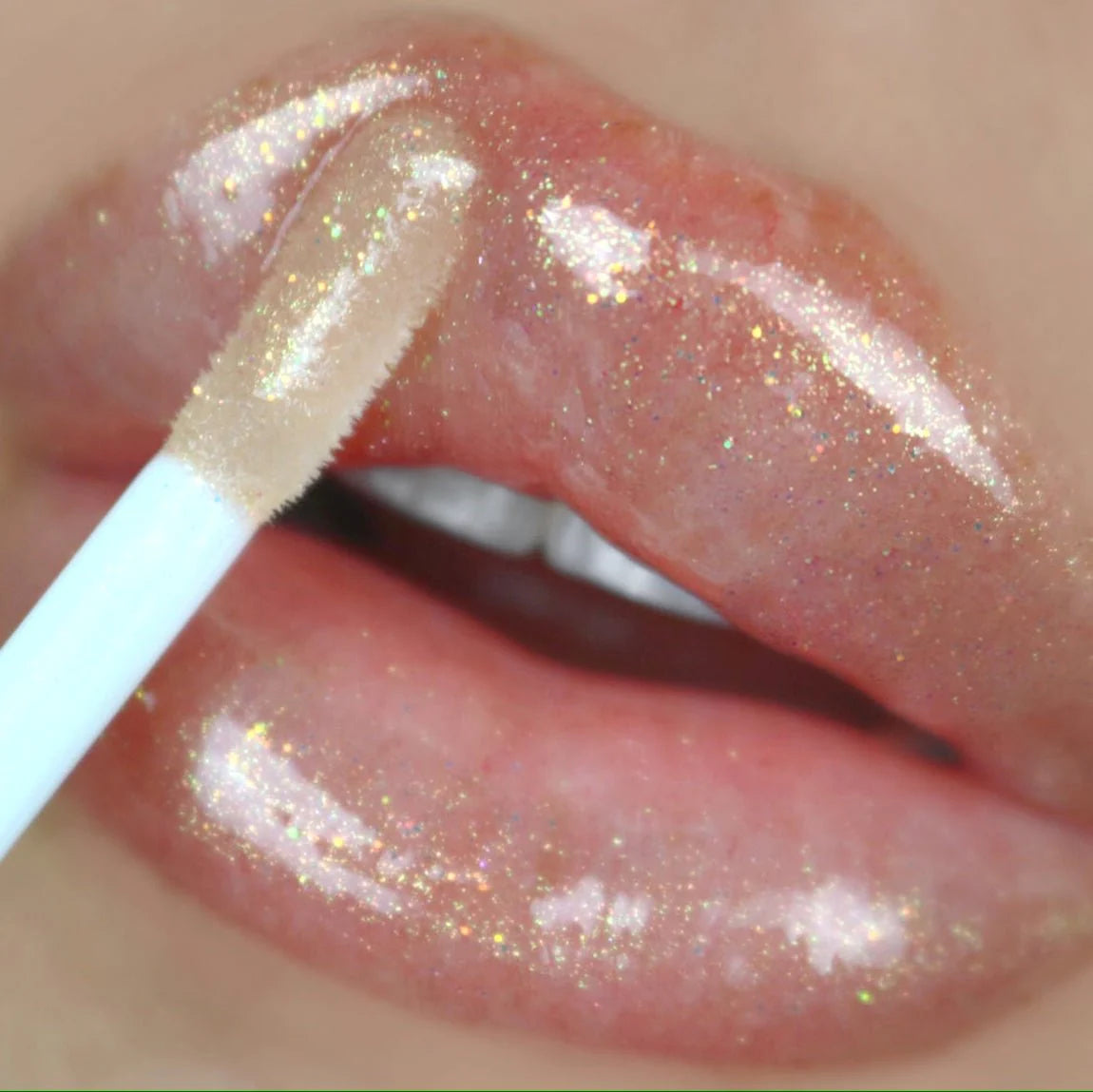 Lipgloss Ultra Dazzle - Beauty Creations